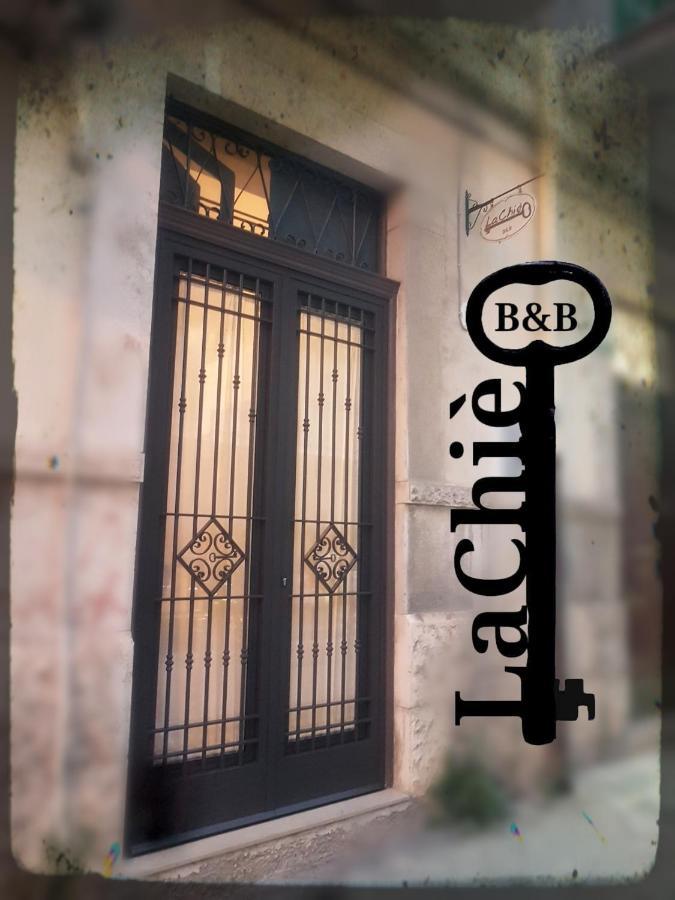 La Chie Acomodação com café da manhã Molfetta Exterior foto